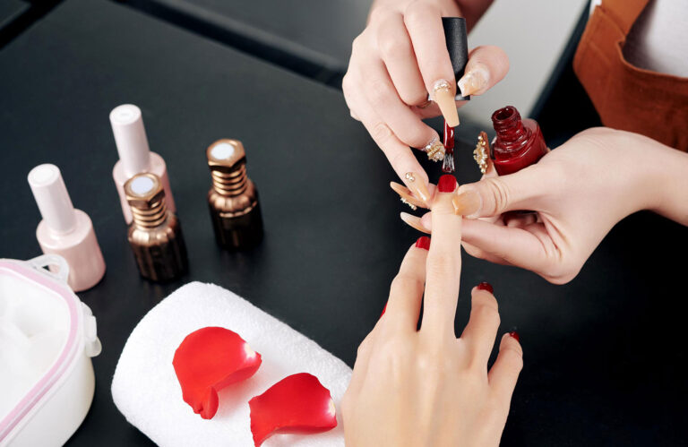 hero-bg-nail-banner-2